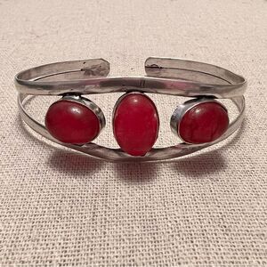 NEW Silver Plated Ruby Bangle